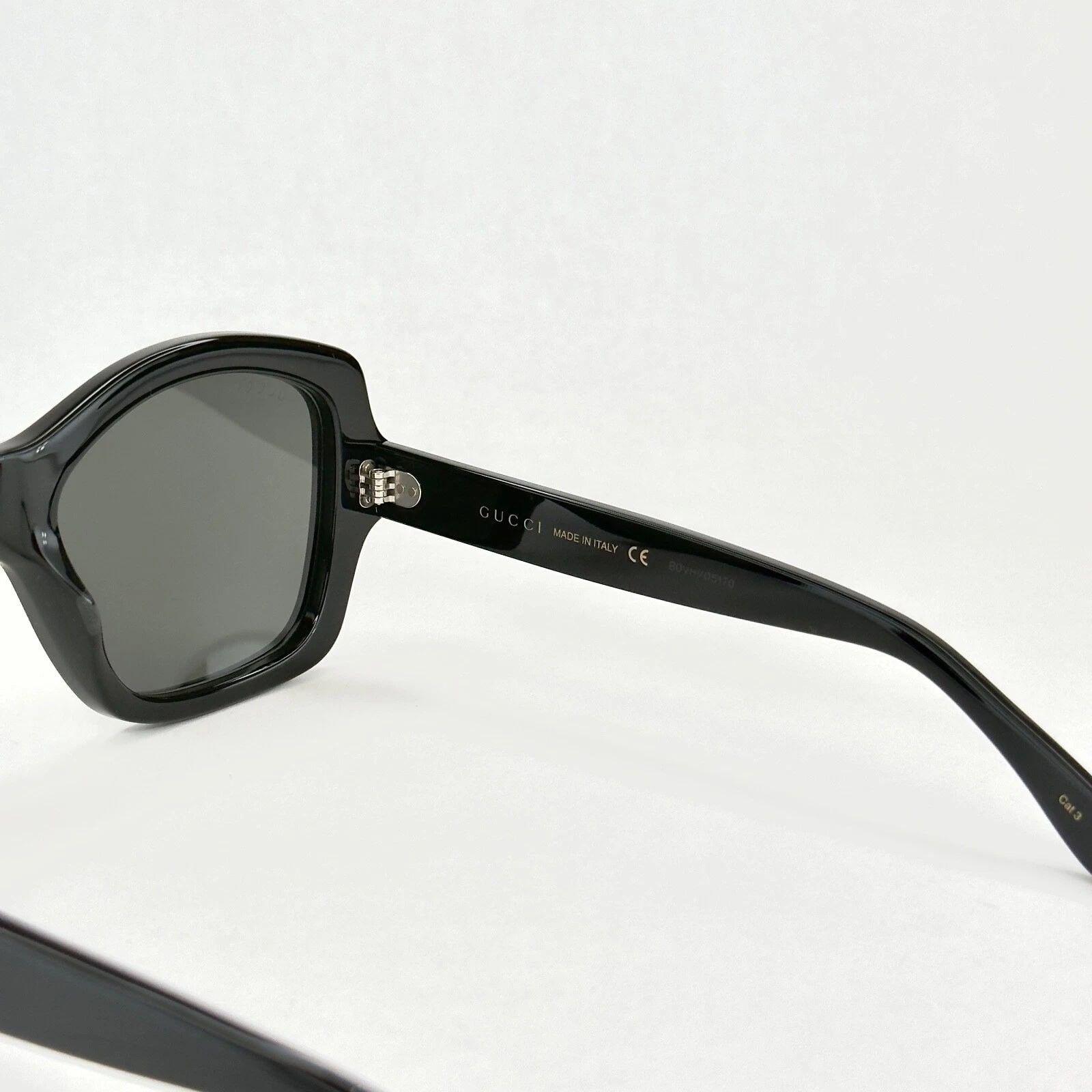 Gucci GUCCI GG0624S 0624 Black Retro Bold Fashion Sunglass Size ONE SIZE - 3 Thumbnail