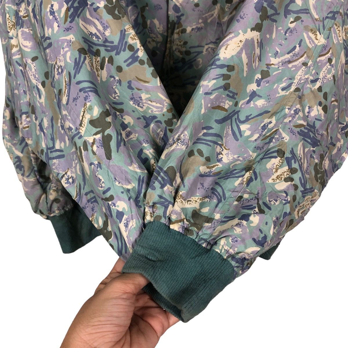 Japanese Brand 🔥Vintage Bomber Jacket Favored Pure Silk Over Print Flower Size US M / EU 48-50 / 2 - 15 Thumbnail