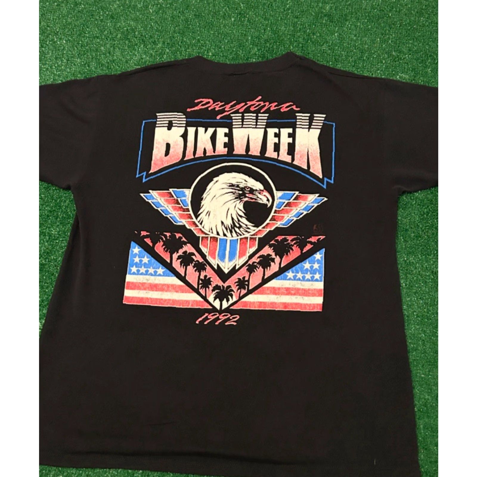 Vintage VINTAGE 90s Daytona Beach Bike Week Eagle Biker 1992 VTG Shirt Mens Large Black Short Sleeve T-Shirt 1990s USA Motorcycle Hip Hop Size US L / EU 52-54 / 3 - 2 Thumbnail