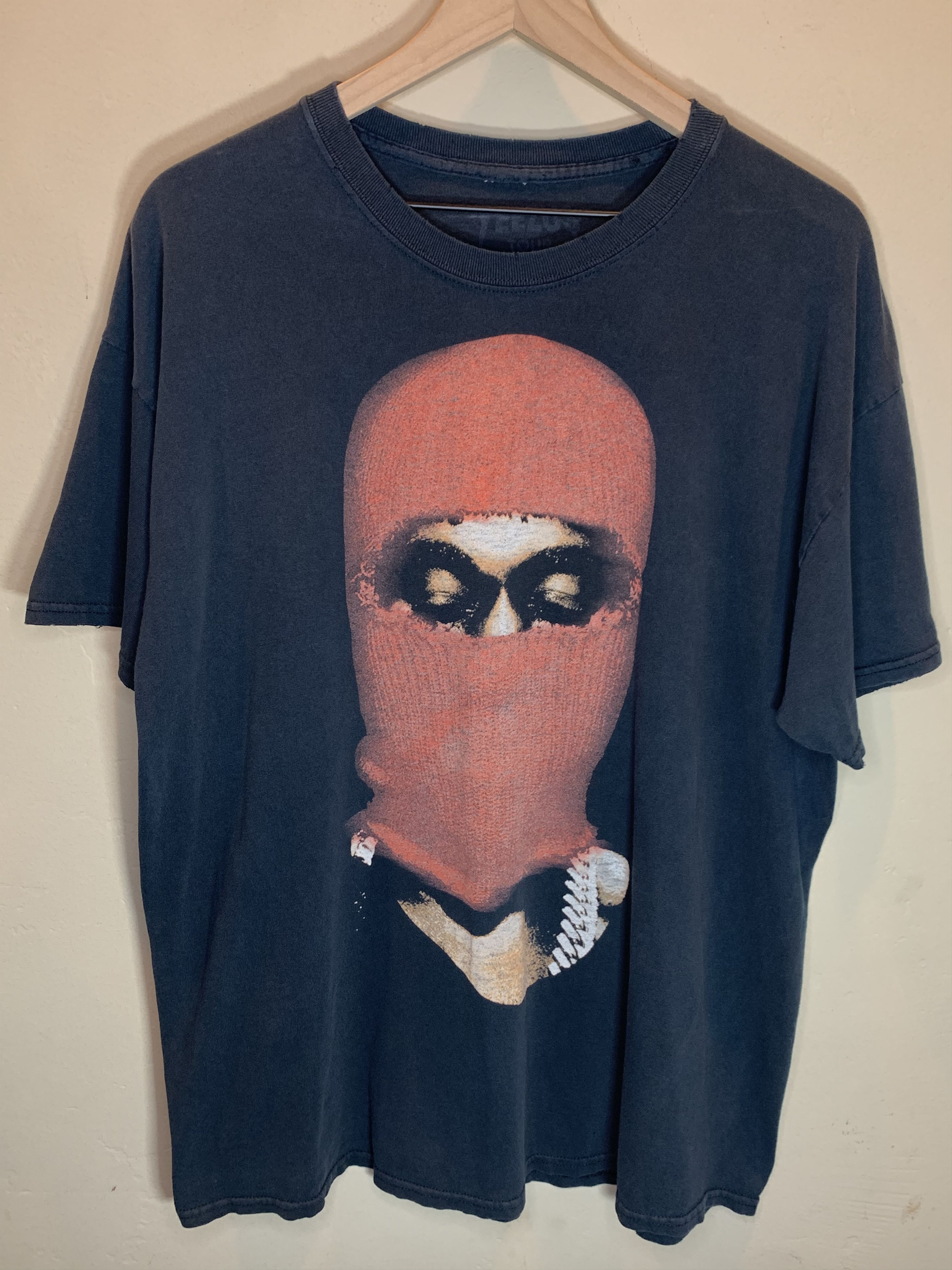 Kanye West *RARE* VTG KanYe West Yeezus Tour Maison Margiela Mask Shirt Size US XL / EU 56 / 4 - 1 Thumbnail