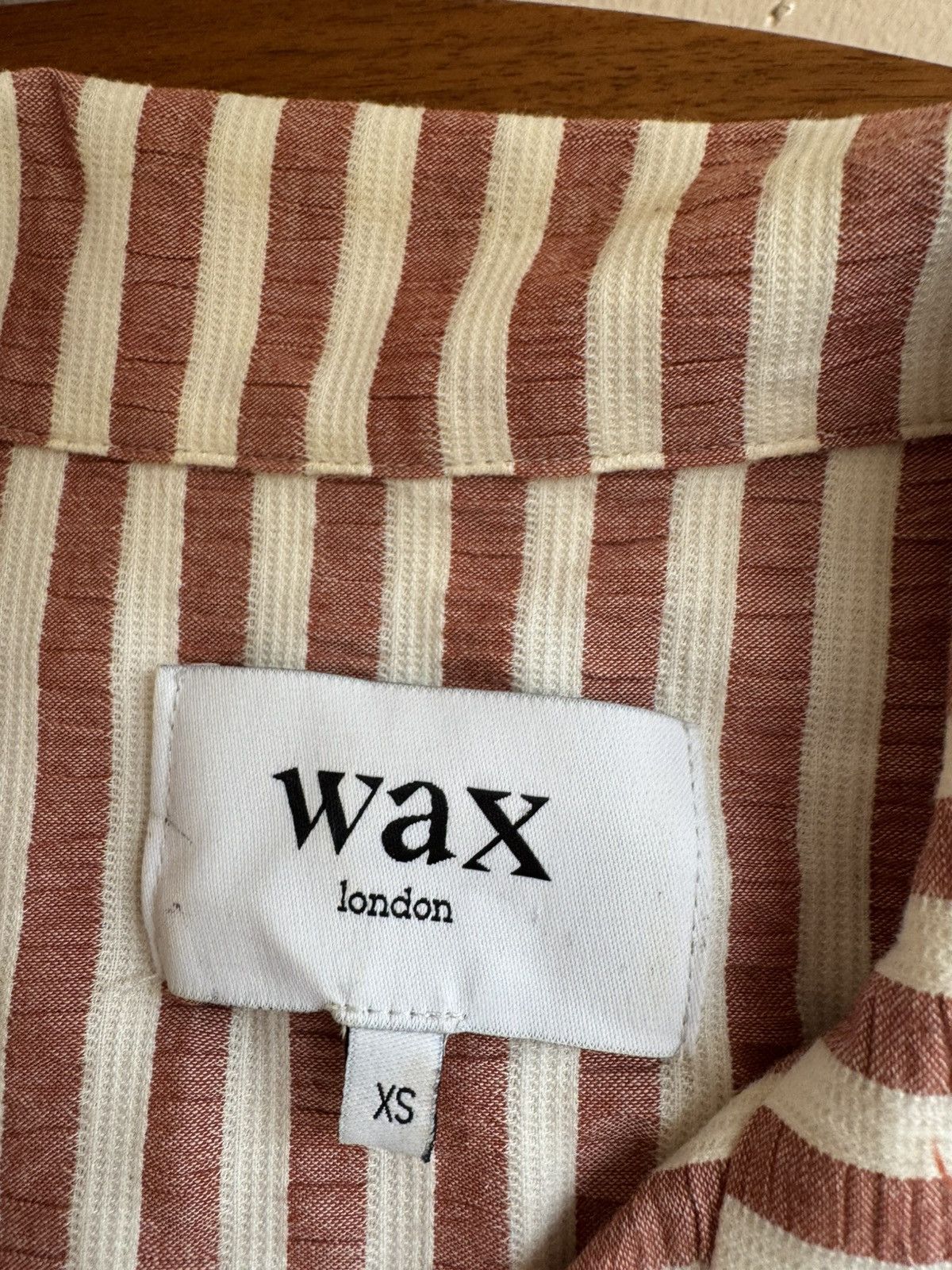 Wax London Wax London button up t shirt Size US XS / EU 42 / 0 - 3 Thumbnail