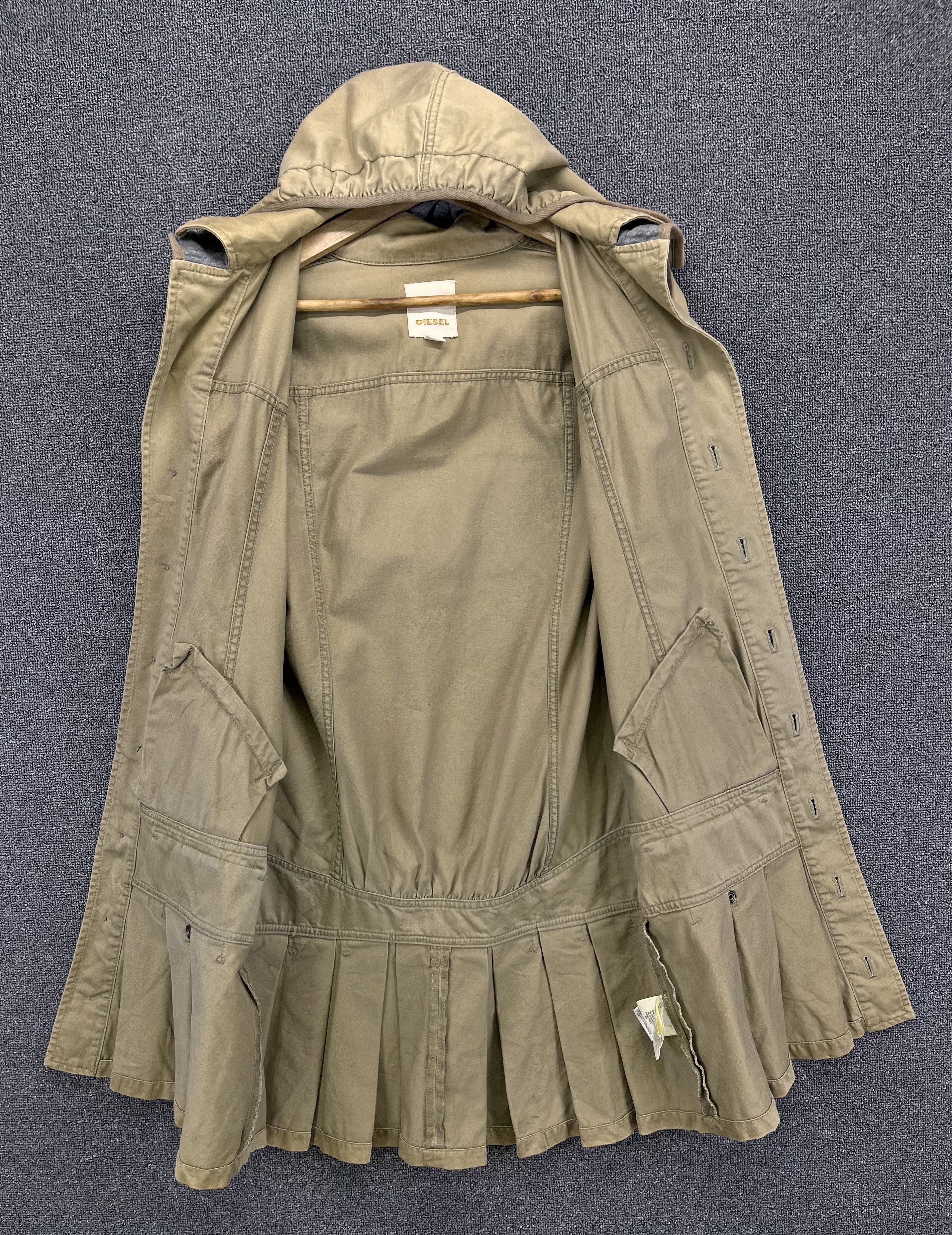 Diesel Vintage Diesel Hoodie Rare Punk Style Long Jacket Size M / US 6-8 / IT 42-44 - 8 Thumbnail
