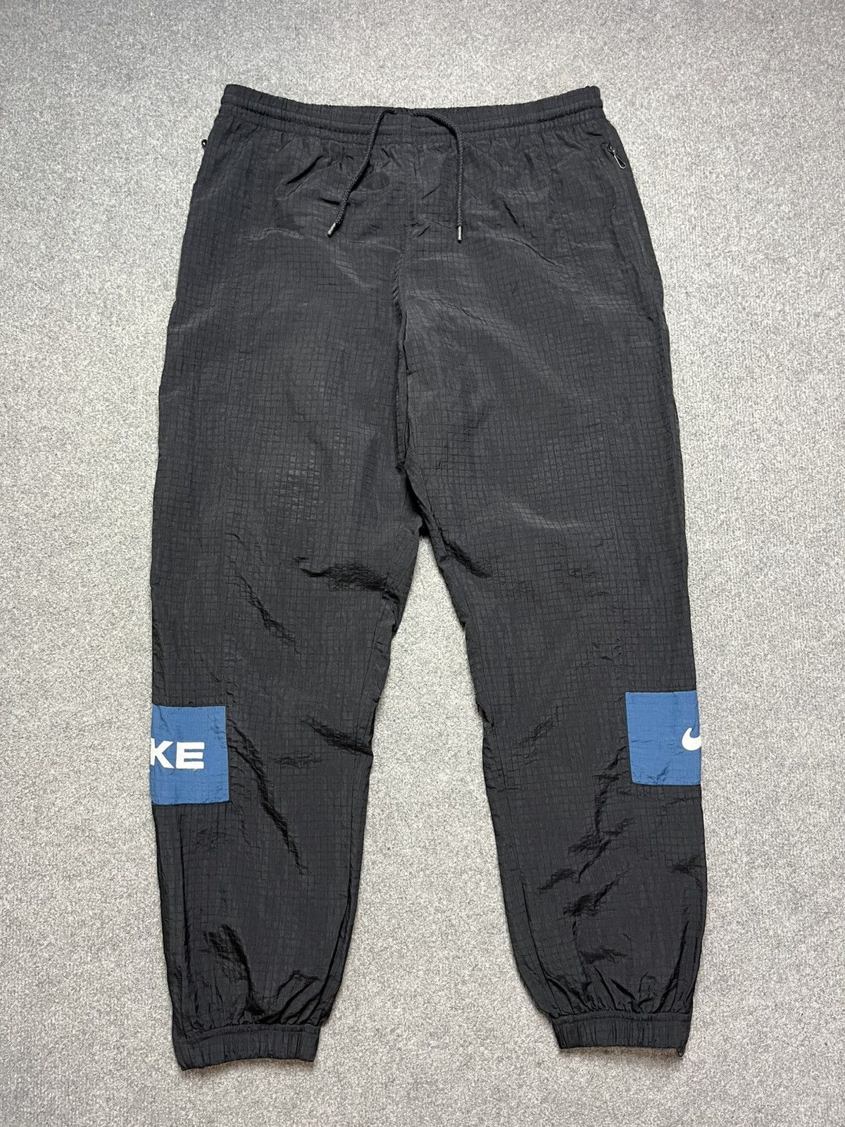 Nike Vintage 90’s NIKE Sweat Pants Size US 34 / EU 50 - 2 Thumbnail