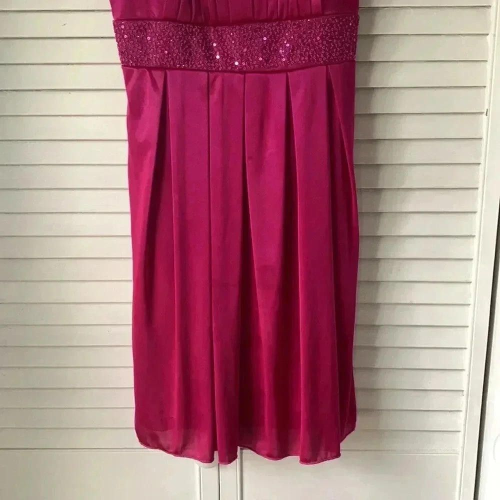 Designer Stylish Pink Cocktail Dress with Sequined Waist Size S / US 4 / IT 40 - 4 Thumbnail