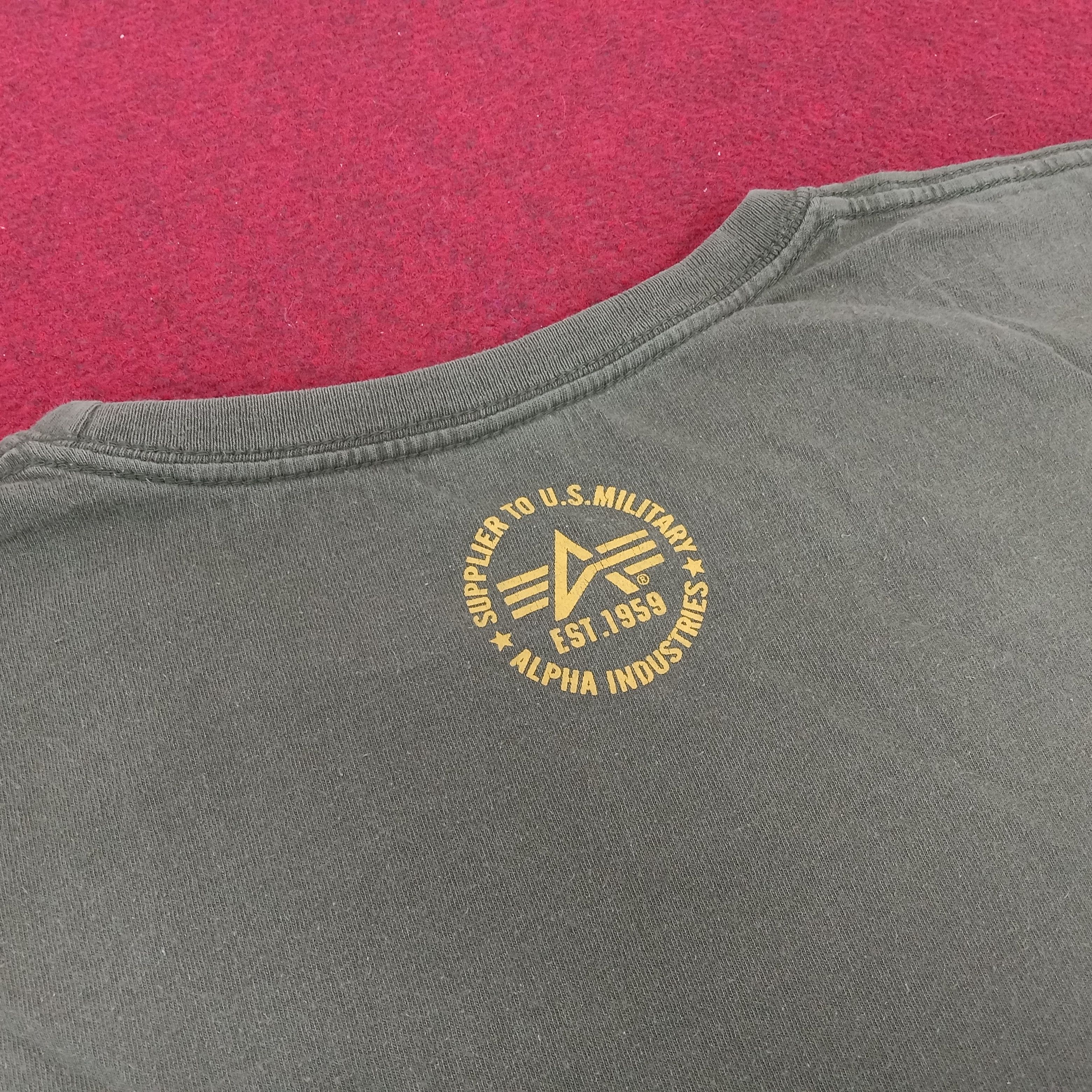 Alpha Industries × Vintage Alpha Industries Center Logo Design Tshirt Size US L / EU 52-54 / 3 - 4 Thumbnail