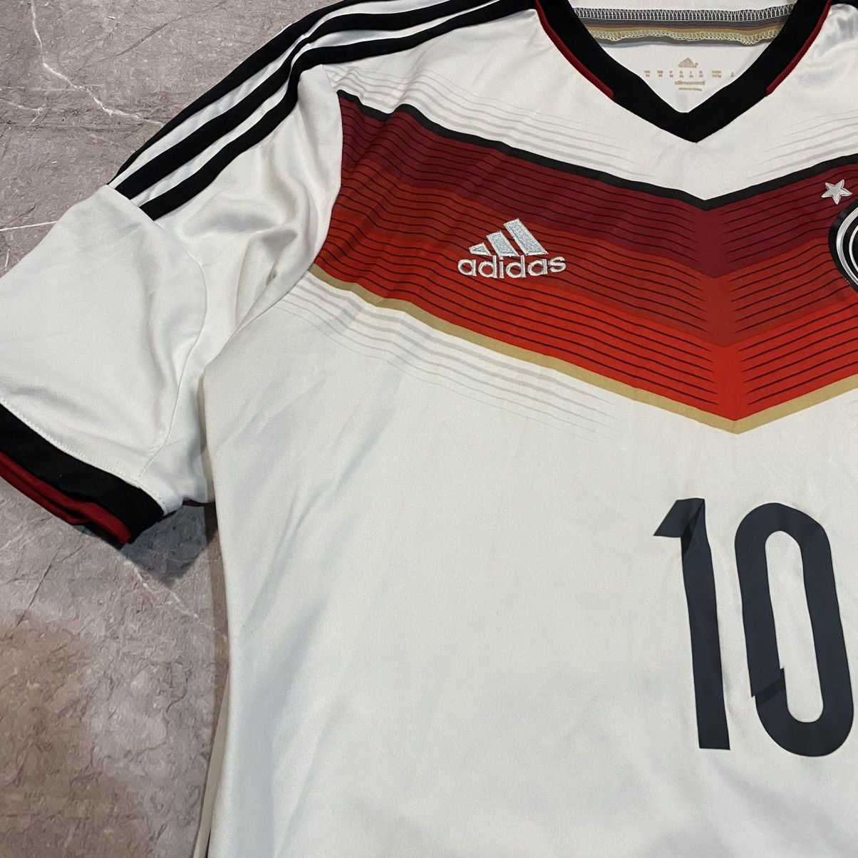 Vintage MATTHAUS ! VINTAGE ADIDAS GERMANY TEE NATIONAL SOCCER JERSEY Size US M / EU 48-50 / 2 - 3 Thumbnail