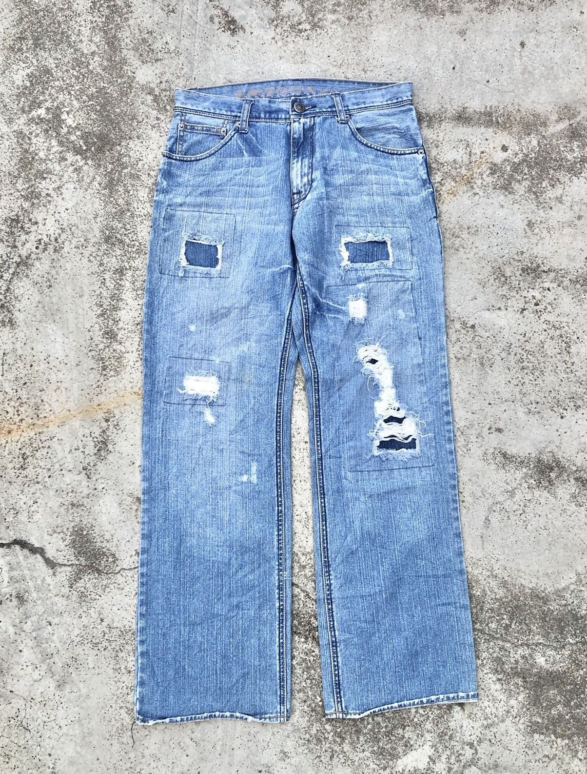 Arizona Jean Co. PATCHES DISTRESSEDLOOSE STRAIGHT DENIM Size US 32 / EU 48 - 1 Thumbnail