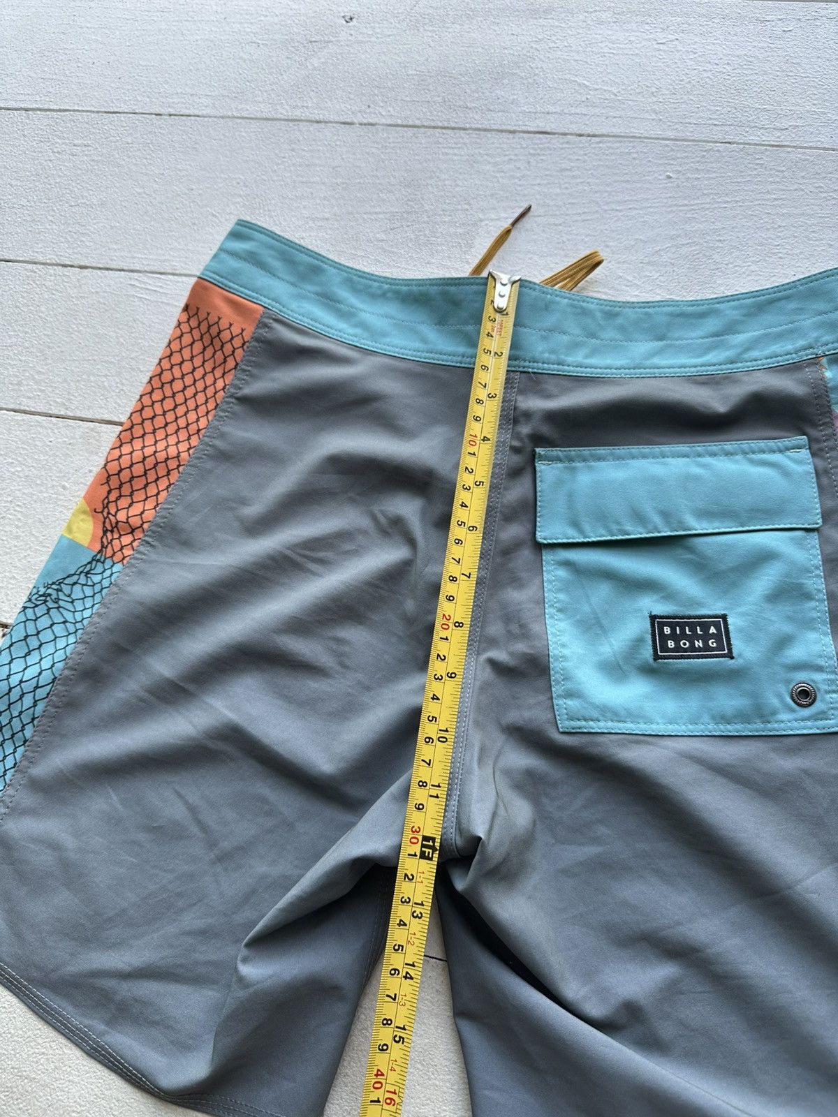 Billabong 🚨Vintage Billabong Shorts surf board y2k big logo Size US 30 / EU 46 - 8 Thumbnail