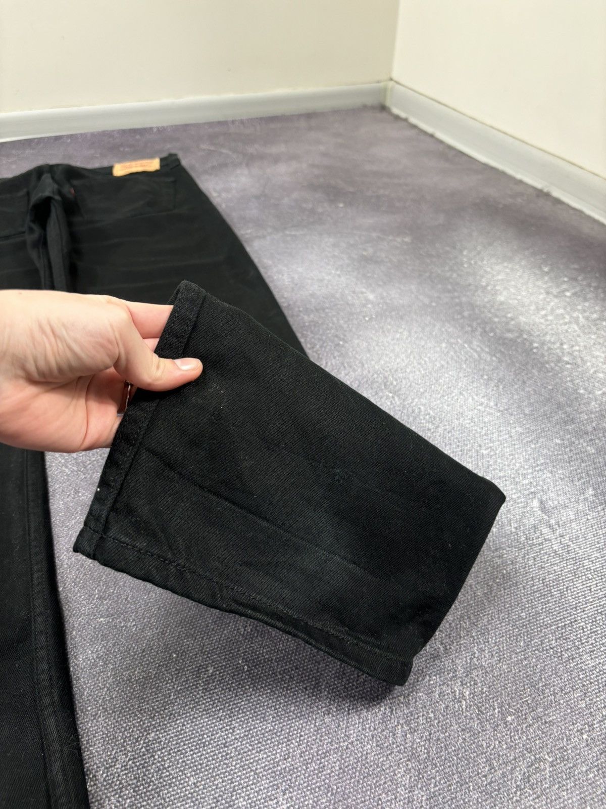 Levi's Vintage Levi’s 506 Men’s Straight Fit USA Black Denim Jeans Size US 36 / EU 52 - 4 Thumbnail