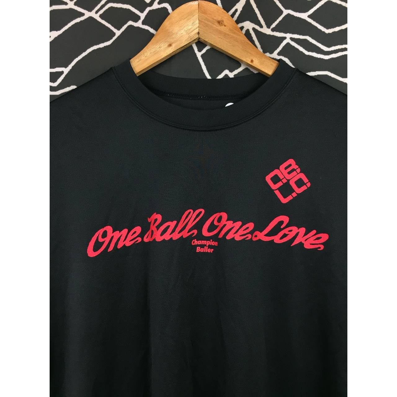 Champion × Vintage Champion OBOL One Ball One Love Activewear Tee Size US L / EU 52-54 / 3 - 3 Thumbnail