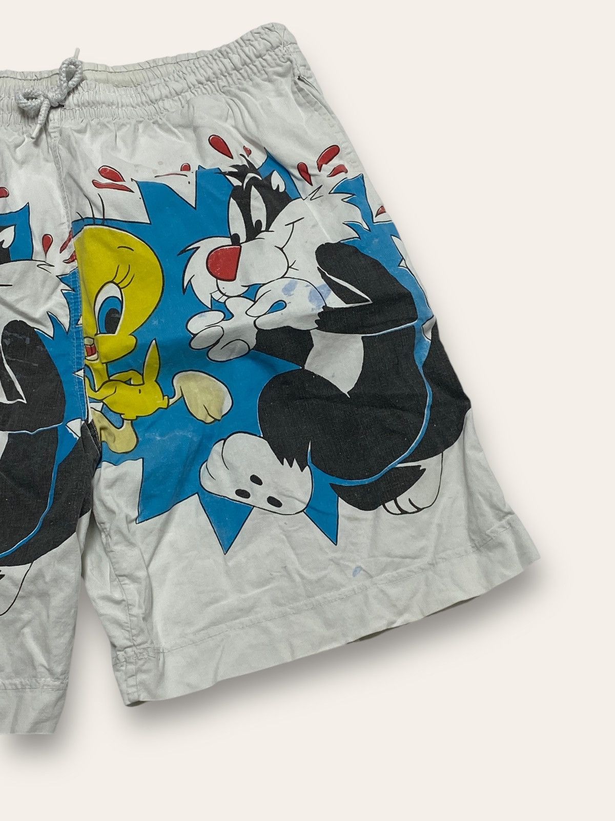 Vintage Vintage LOONEY TUNES Warner Bros Overprint Shorts Y2K Size US 32 / EU 48 - 2 Thumbnail