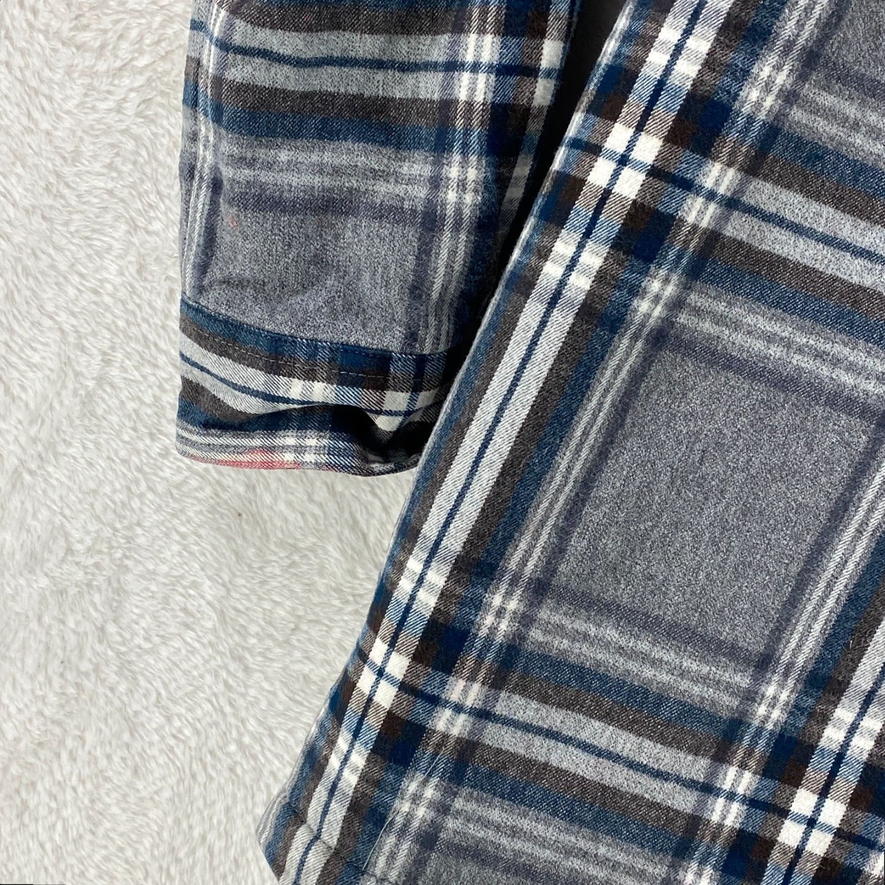 Carhartt VINTAGE Carhartt Shirt Jacket Mens S Gray Plaid Flannel Sherpa Lined Button Snap - Outdoor, Workwear, Casual Mens Size US S / EU 44-46 / 1 - 4 Thumbnail
