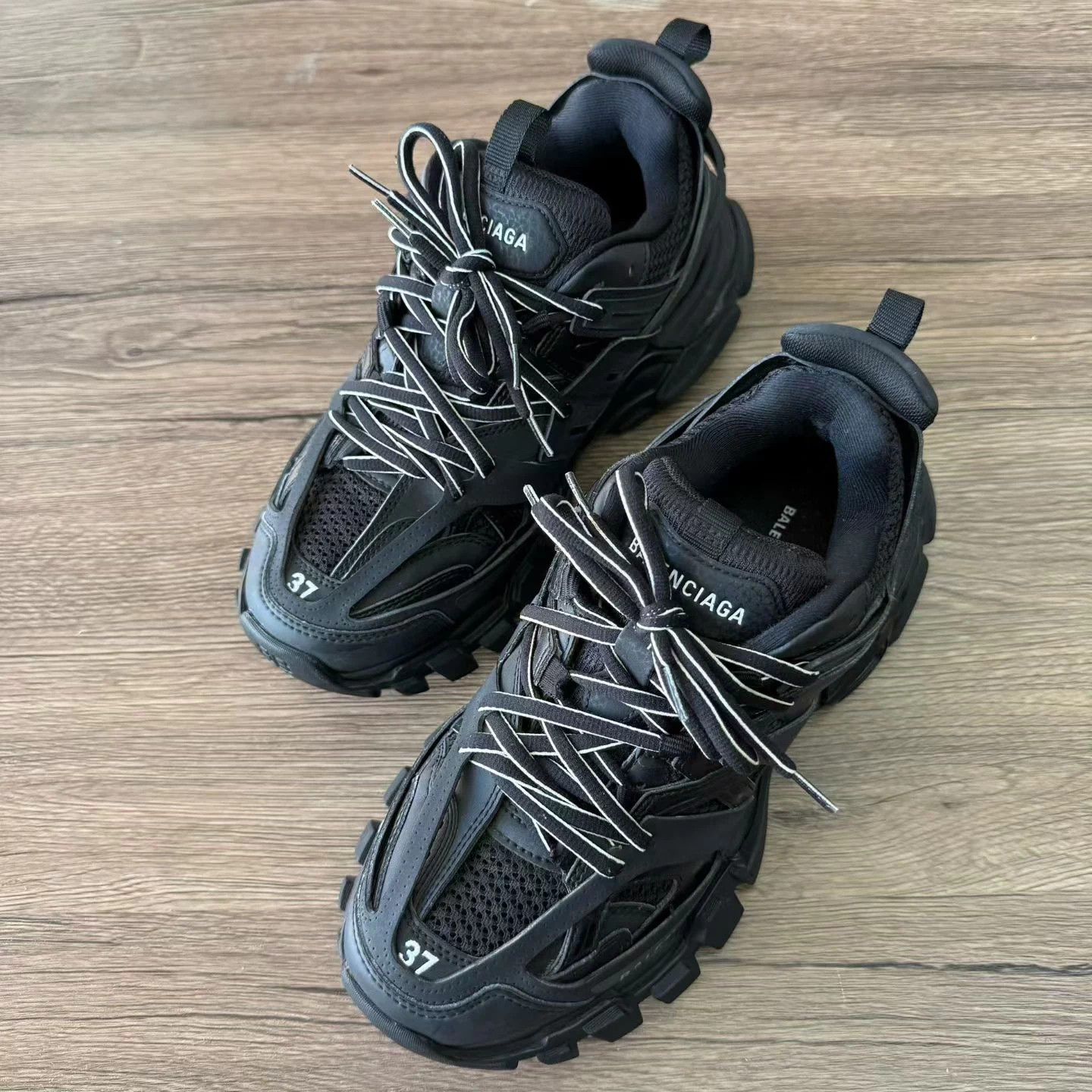 Balenciaga Balenciaga Track Black 37 Mint Original Box Size US 6 / IT 36 - 1 Thumbnail