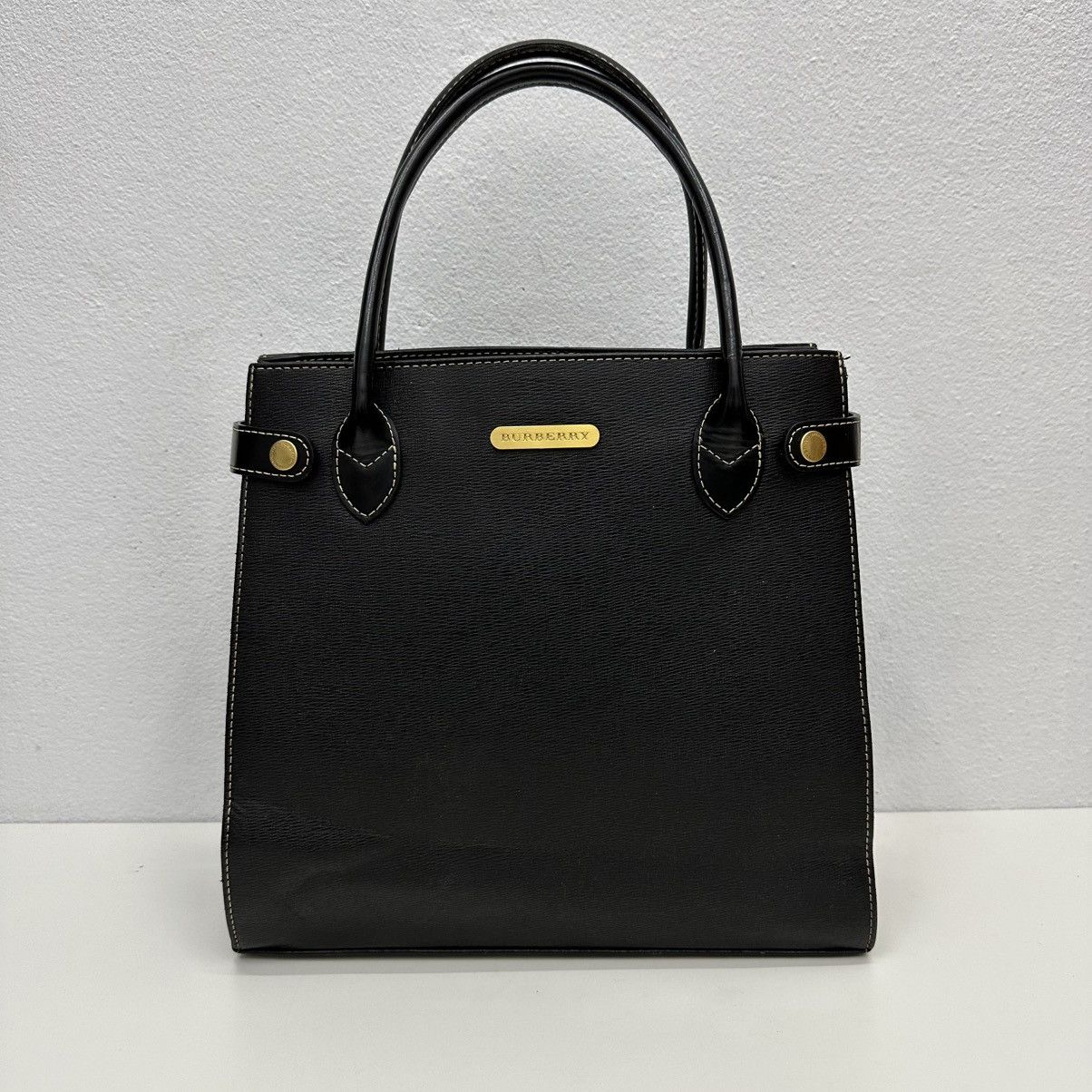 Burberry ‼️YES‼️ AUTHENTIC BURBERRY BLACK CALFSKIN LEATHER HANDBAG Size ONE SIZE - 2 Thumbnail