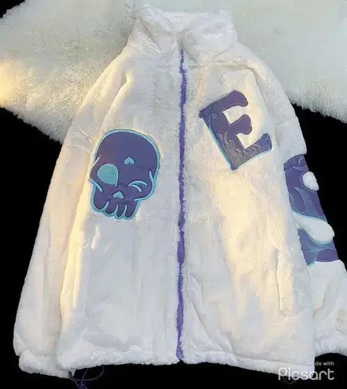 Other Patchwork letter skull white fleece jacket Size US XL / EU 56 / 4 - 4 Thumbnail