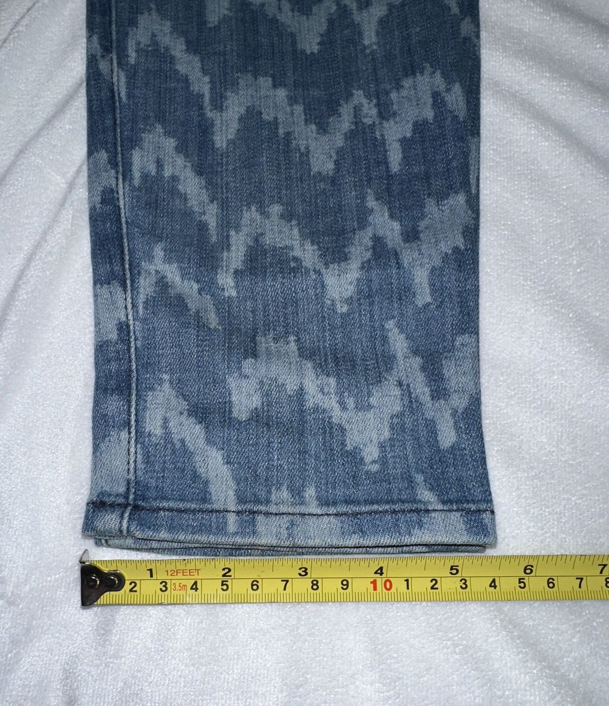 7 For All Mankind 7 Seven For All Mankind the Cropped Skinny Size-30" X 27.5" Size 30" / US 8 / IT 44 - 8 Thumbnail