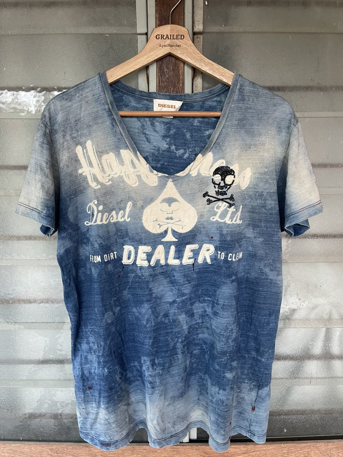 Vintage Diesel VNeck Distressed Skull Design Shirt Tee