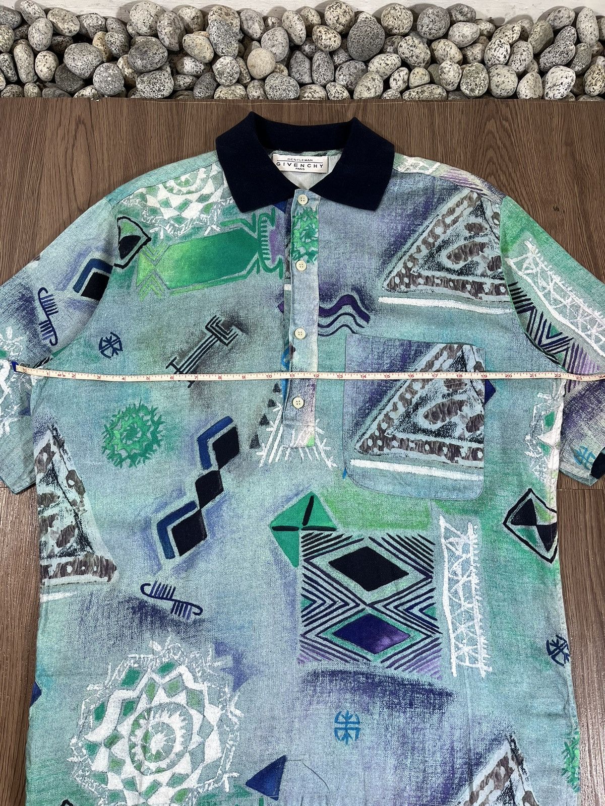 Givenchy Gentleman Givenchy Half Button Polo Shirt – Abstract Pattern Size US XL / EU 56 / 4 - 14 Thumbnail