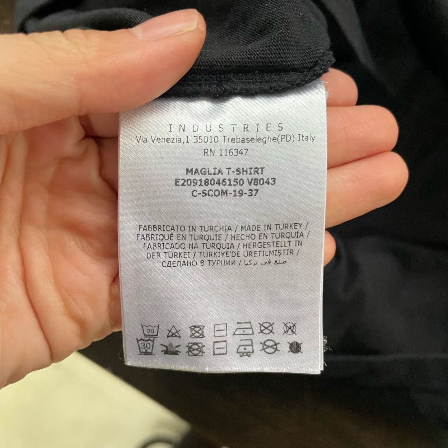 Moncler Moncler Hem Letter Short-Sleeve Size US XXL / EU 58 / 5 - 4 Thumbnail