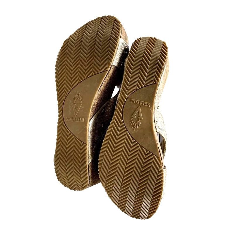 Other VERY VOLATILE Women's Size 6 NEW Gold Print Platform Sandals Size US 6 / IT 36 - 10 Thumbnail