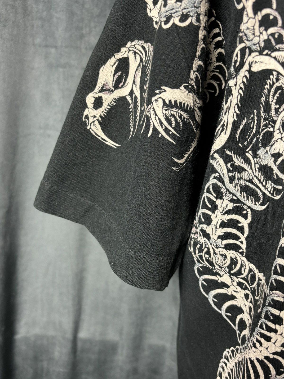Liquid Blue Vintage 1993 Liquid Blue Medusa All Over Print T-shirt Size US XL / EU 56 / 4 - 2 Thumbnail