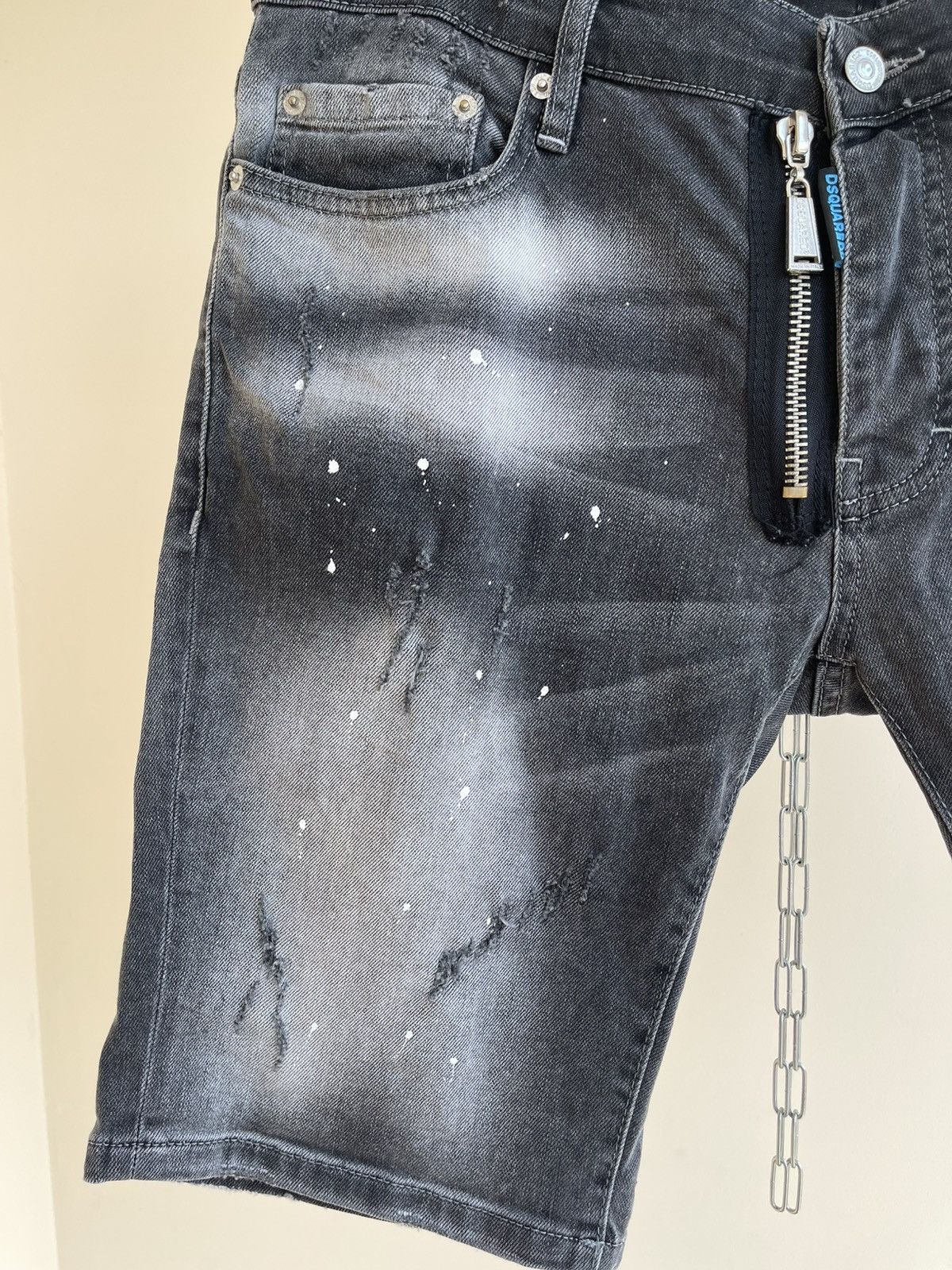 Dsquared2 Dsquared2 Distressed Washed Denim Paint-Splattered Shorts 50 Size US 34 / EU 50 - 10 Thumbnail
