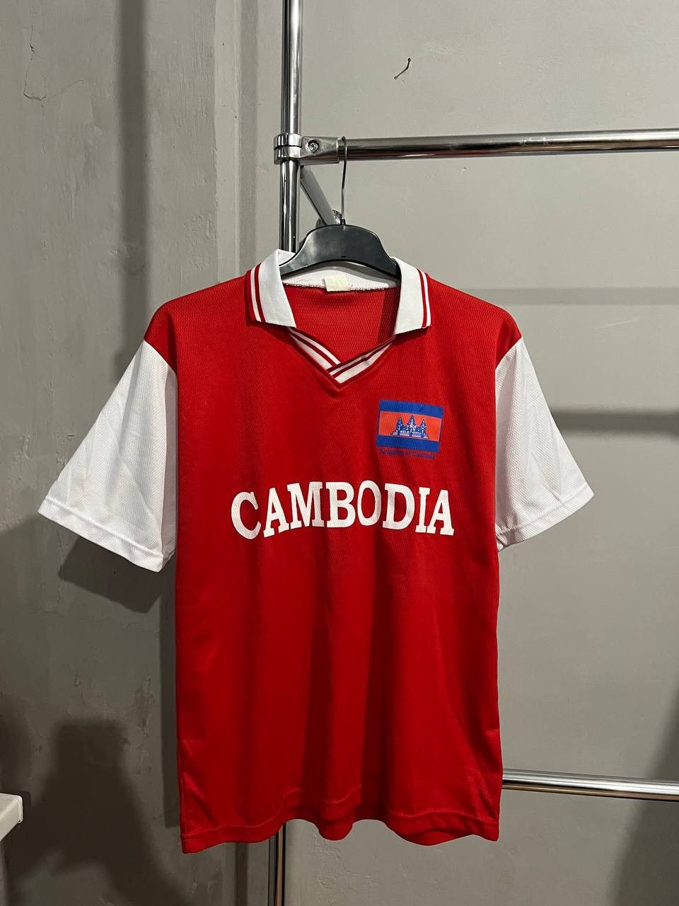 Vintage 1990 RARE CAMBODIA NATIONAL TEAM SOCCER JERSEY SHIRT sz 44 Size US M / EU 48-50 / 2 - 2 Thumbnail