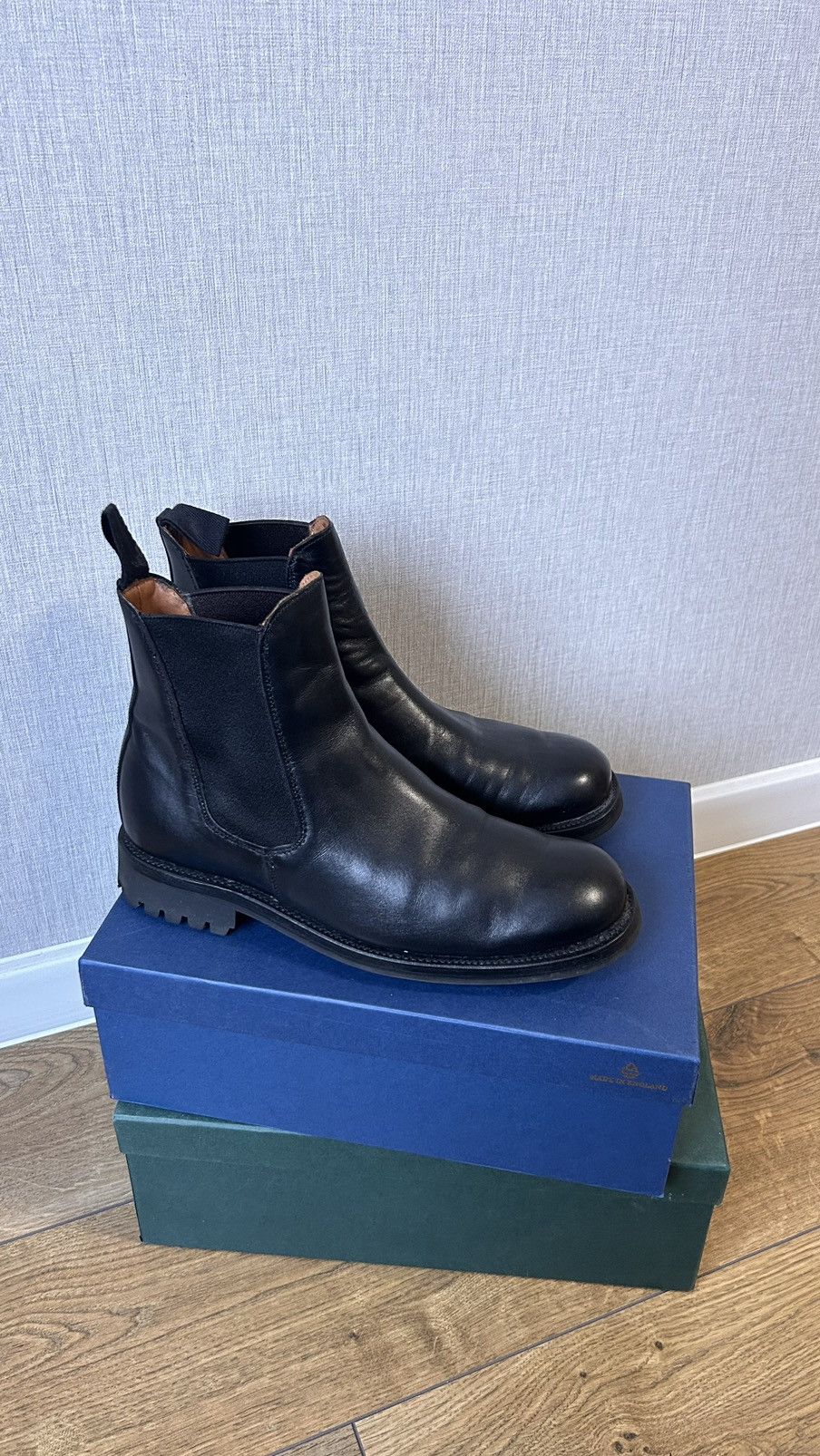 Sanders Black Calf Chelsea Boot Size US 9.5 / EU 42-43 - 1 Thumbnail