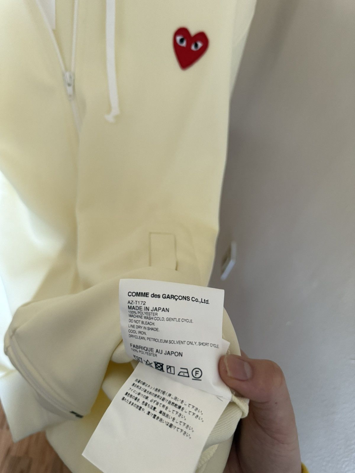 Comme des Garcons PLAY COMME DES GARCONS PLAY Zip Up Hoodie Size US XL / EU 56 / 4 - 7 Thumbnail
