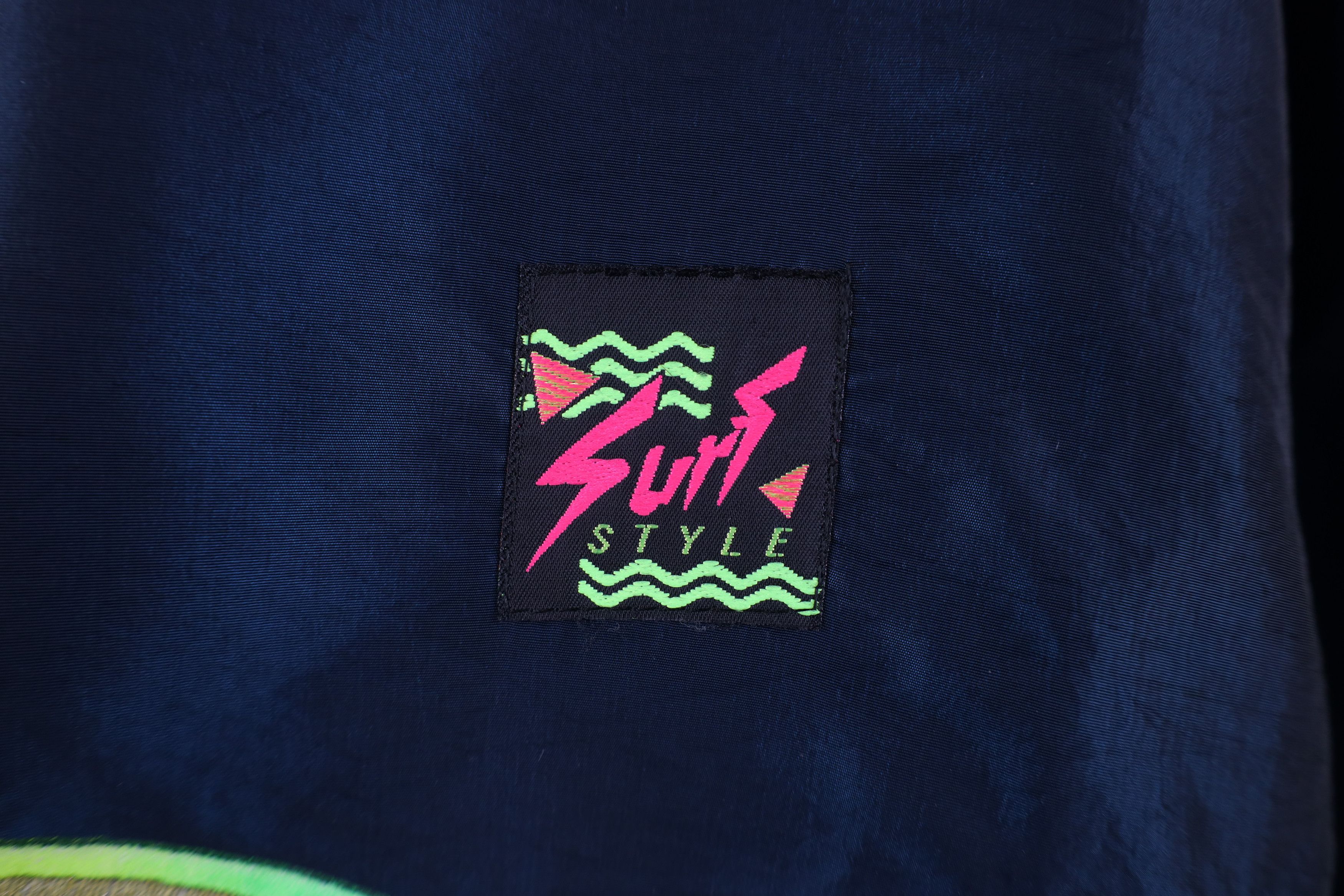 Vintage Vintage 90s Surf Style Chromatic Windbreaker Jacket USA Size US L / EU 52-54 / 3 - 4 Thumbnail