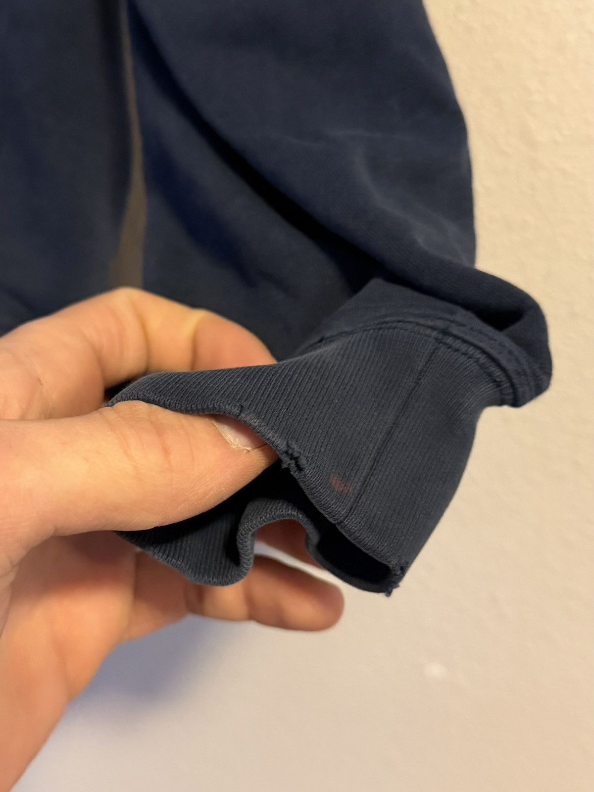 Nike vtg y2k nike embroidered hoodie navy blue medium Size US M / EU 48-50 / 2 - 6 Thumbnail