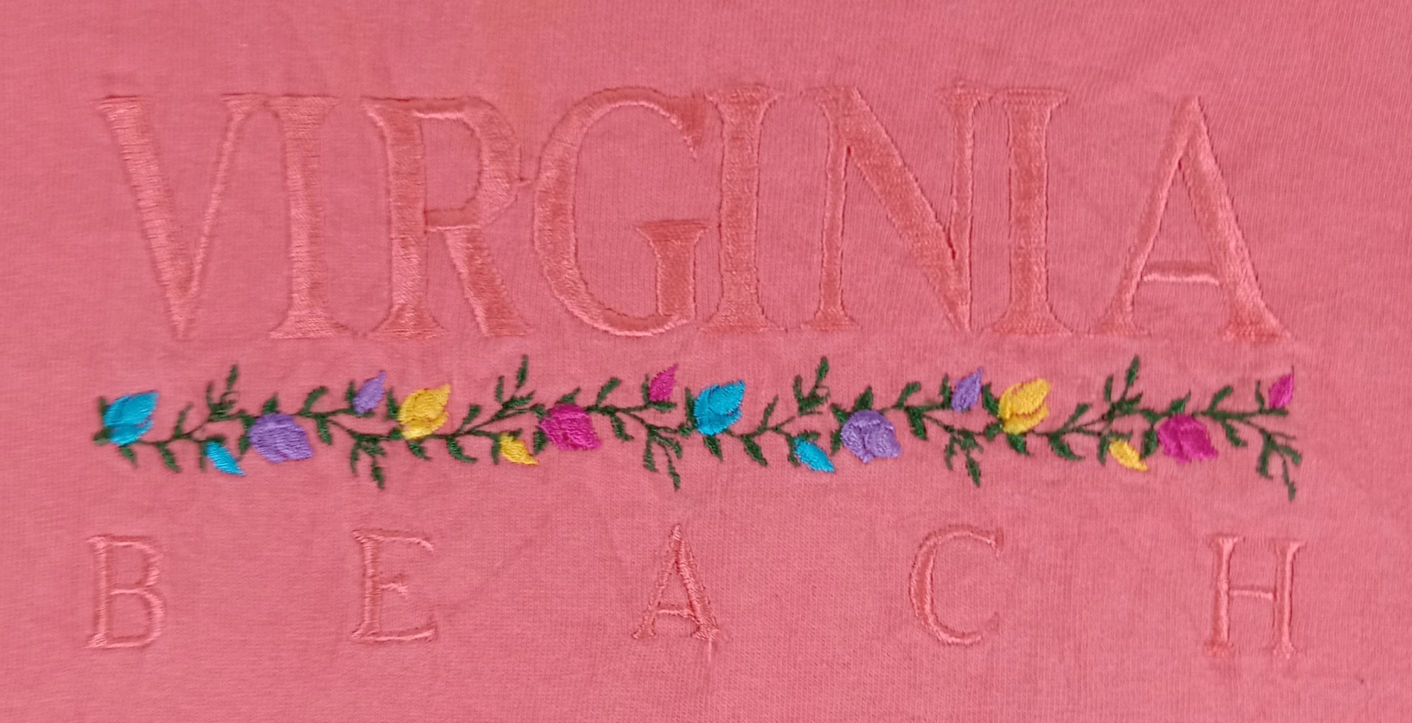 Vintage Vintage Virginia Beach Embroidery T Shirt Size US XL / EU 56 / 4 - 2 Thumbnail
