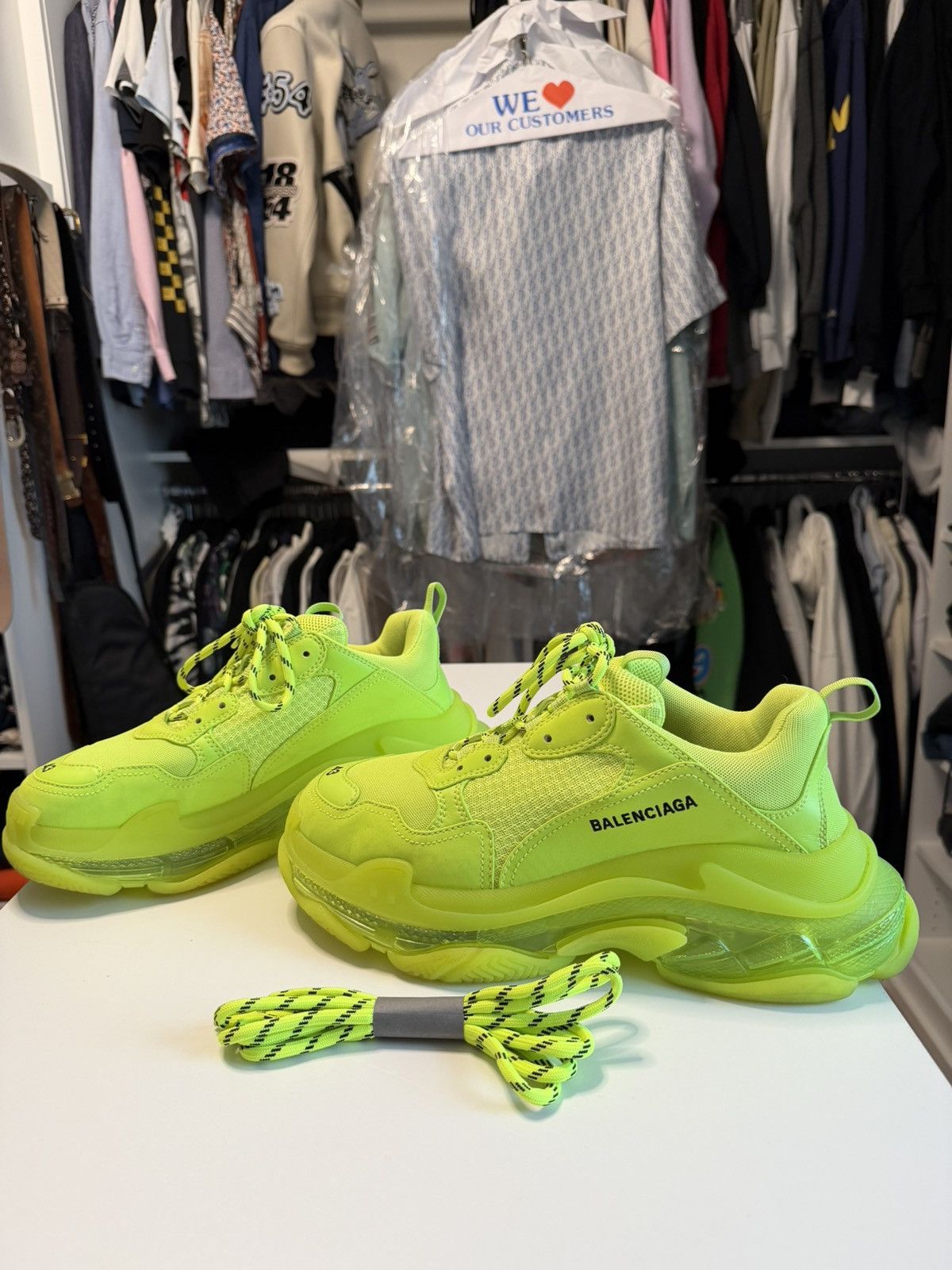 Balenciaga Balenciaga Triple S Neon Yellow US 10 EUR Size 43 Size US 10 / EU 43 - 2 Thumbnail
