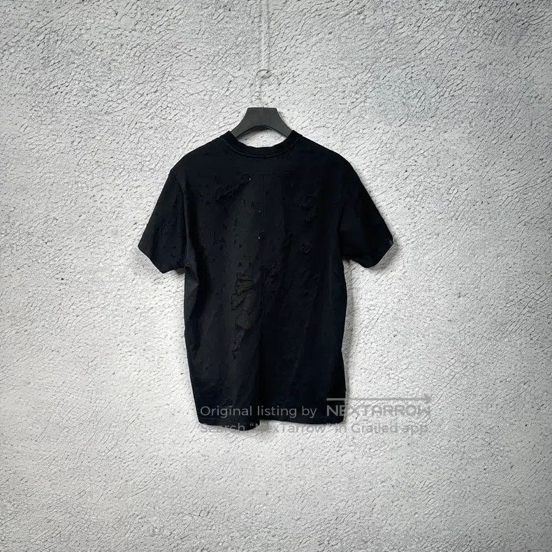 Givenchy Givenchy Letter print round neck ripped short-sleeve Size US XS / EU 42 / 0 - 2 Thumbnail