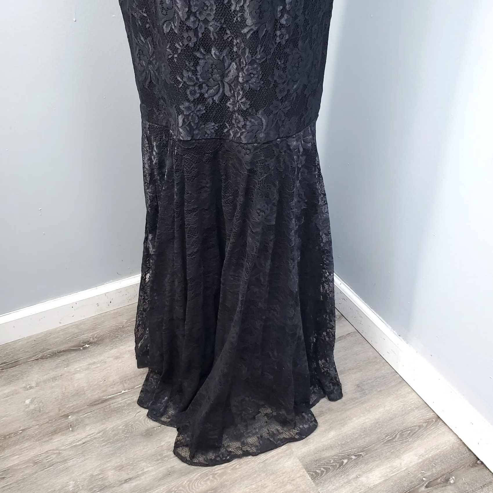 Vintage Starzz Women 12 Black Lace Pintuck Straps Deep V Neck Maxi Dress Size XL / US 12-14 / IT 48-50 - 7 Thumbnail