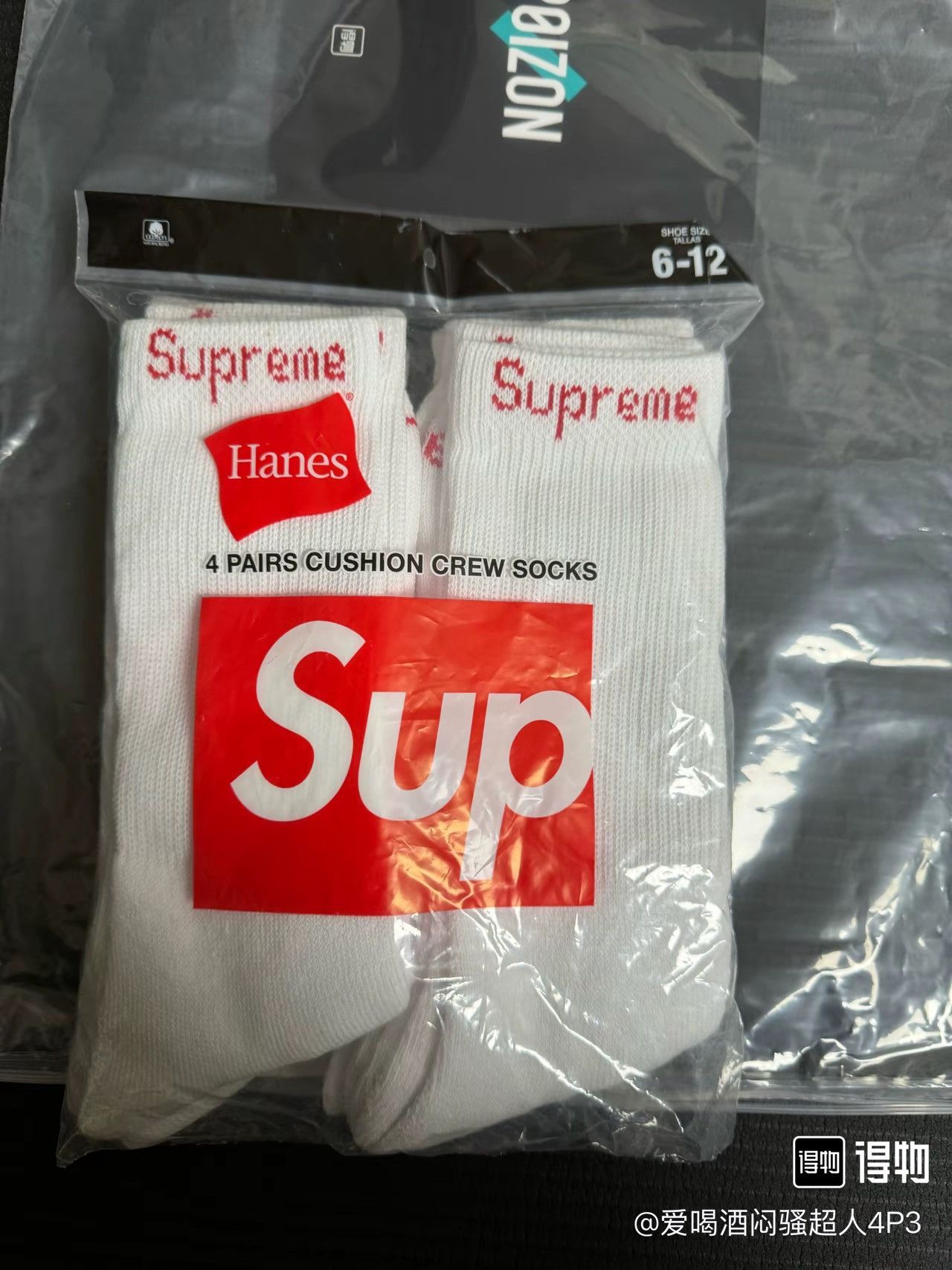 Supreme Supreme x Hanes 4 Pairs Cushion Crew Socks Size ONE SIZE - 1 Thumbnail