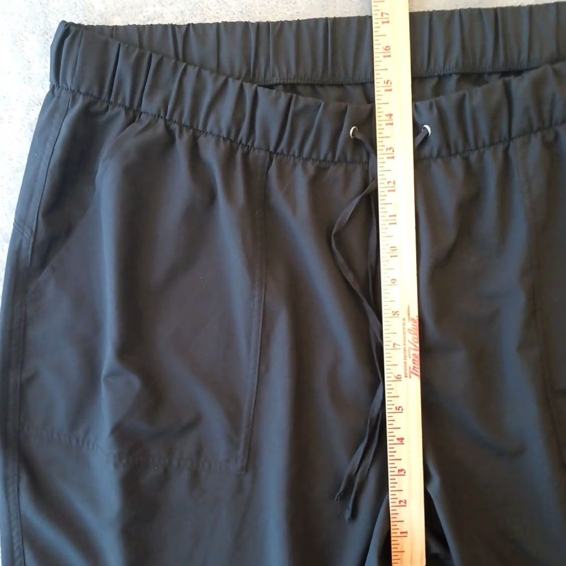 Old Navy Old Navy Pants Womens 2XL Black Cropped Stretchtech Elastic Drawstring Pockets Size 40" / US 18 - 4 Thumbnail