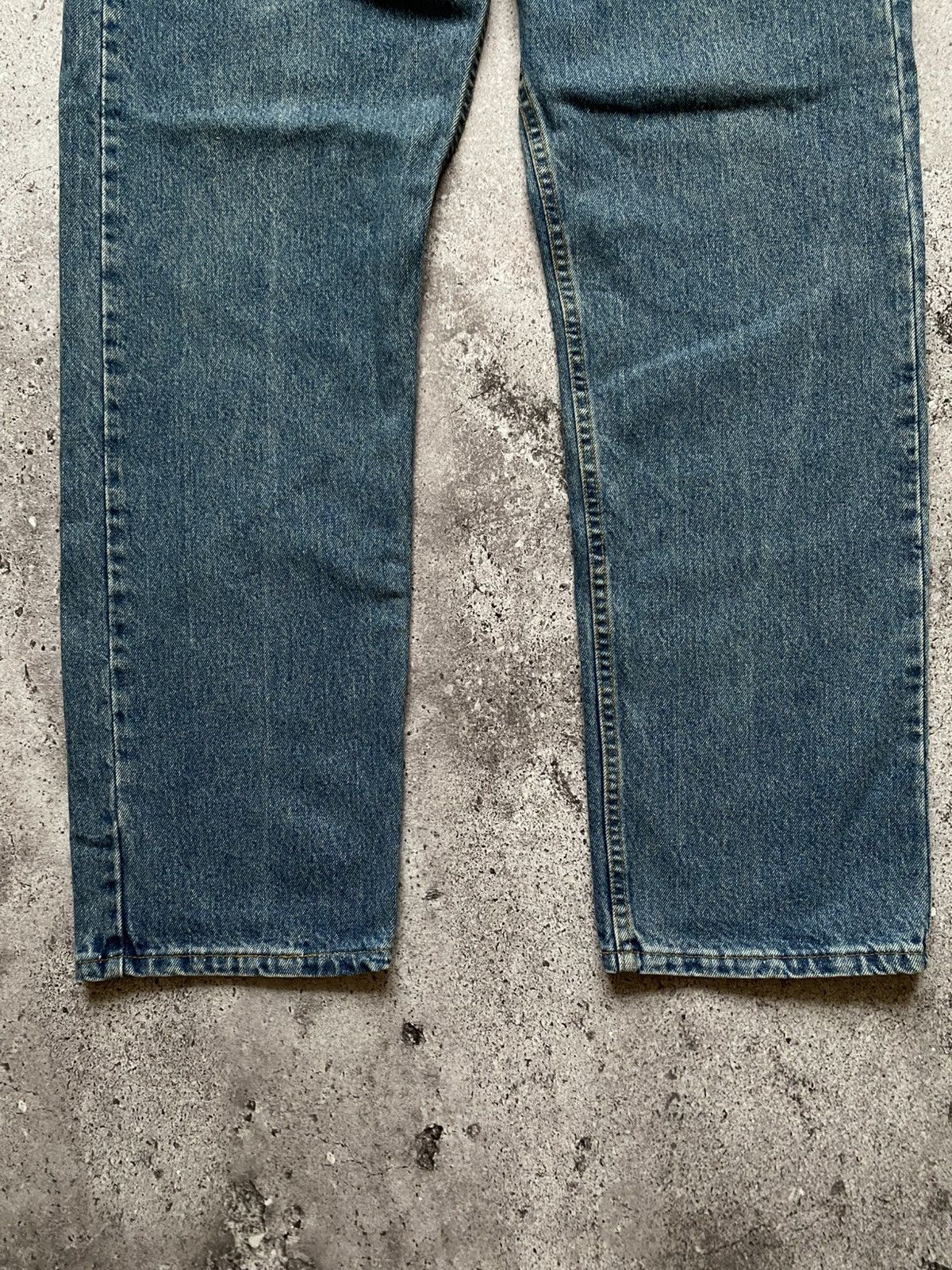Levi's × Vintage Vintage Levi’s Made in USA 505 Denim Washed Jeans Size 38 Size US 38 / EU 54 - 5 Thumbnail