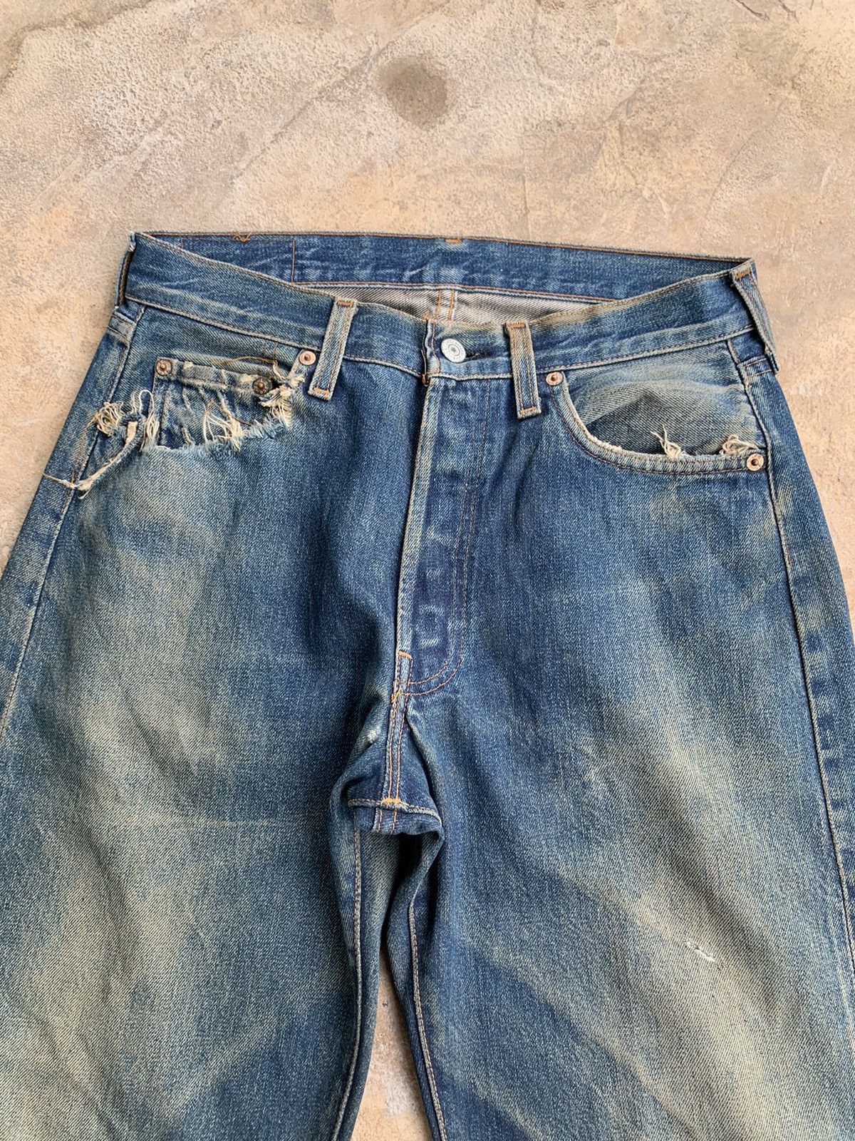 Levi's × Vintage Big E Vintage Levi’s 501 Redline Jeans Selvedge Distressed Size US 29 - 13 Thumbnail