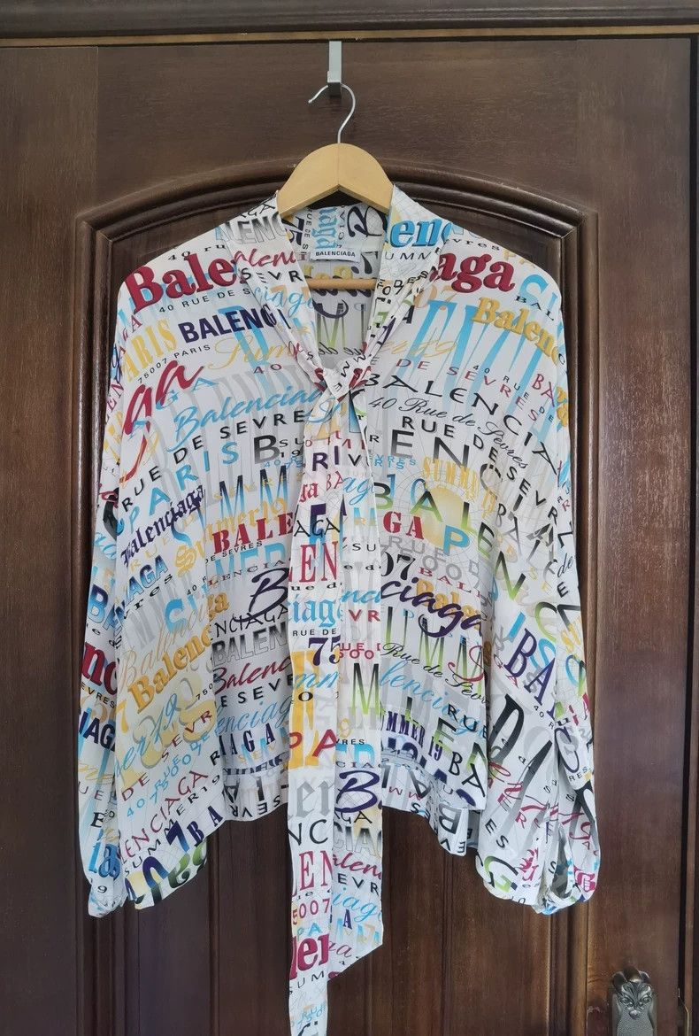 Balenciaga Balenciaga size 34 Silk Ribbon Loose Shirt Sunscreen Size S / US 4 / IT 40 - 1 Thumbnail