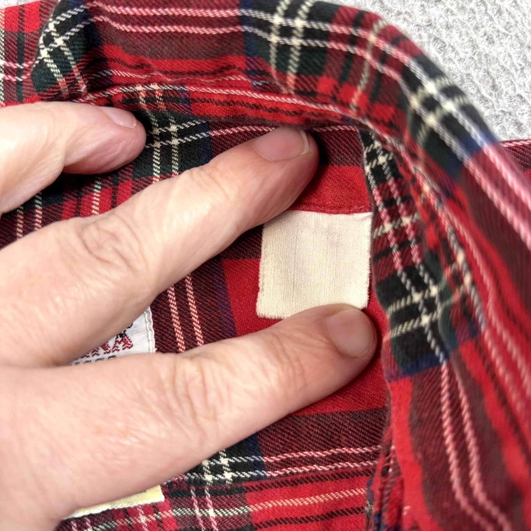 Vintage VINTAGE L.L. Bean Shirt Mens Small Red Plaid Flannel Cotton 60s Heritage Made USA Size US S / EU 44-46 / 1 - 4 Thumbnail