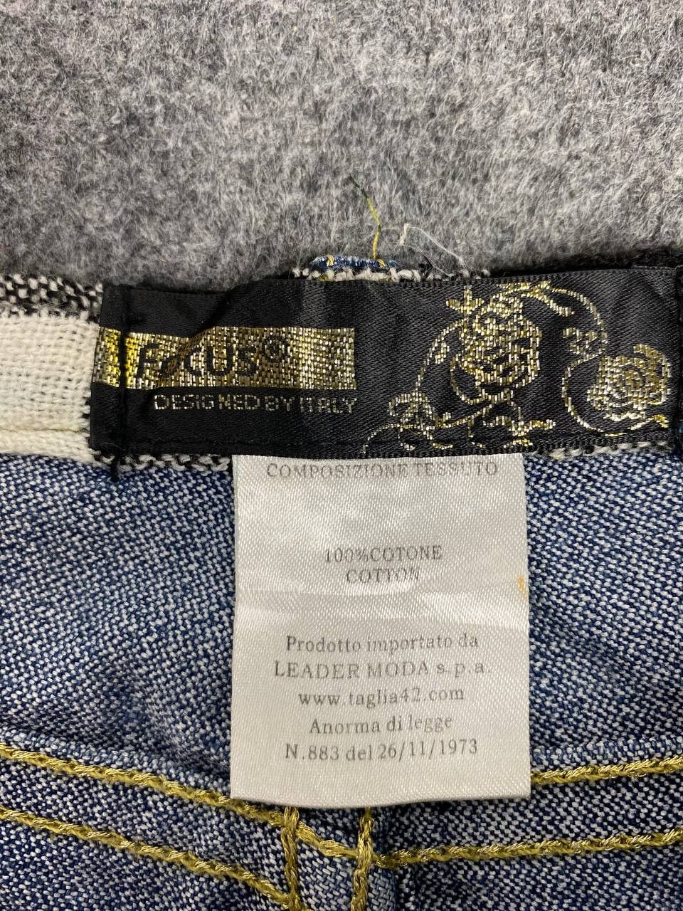 Italic focus designed by italy bootcut flare denim nice design Size 33" - 10 Thumbnail
