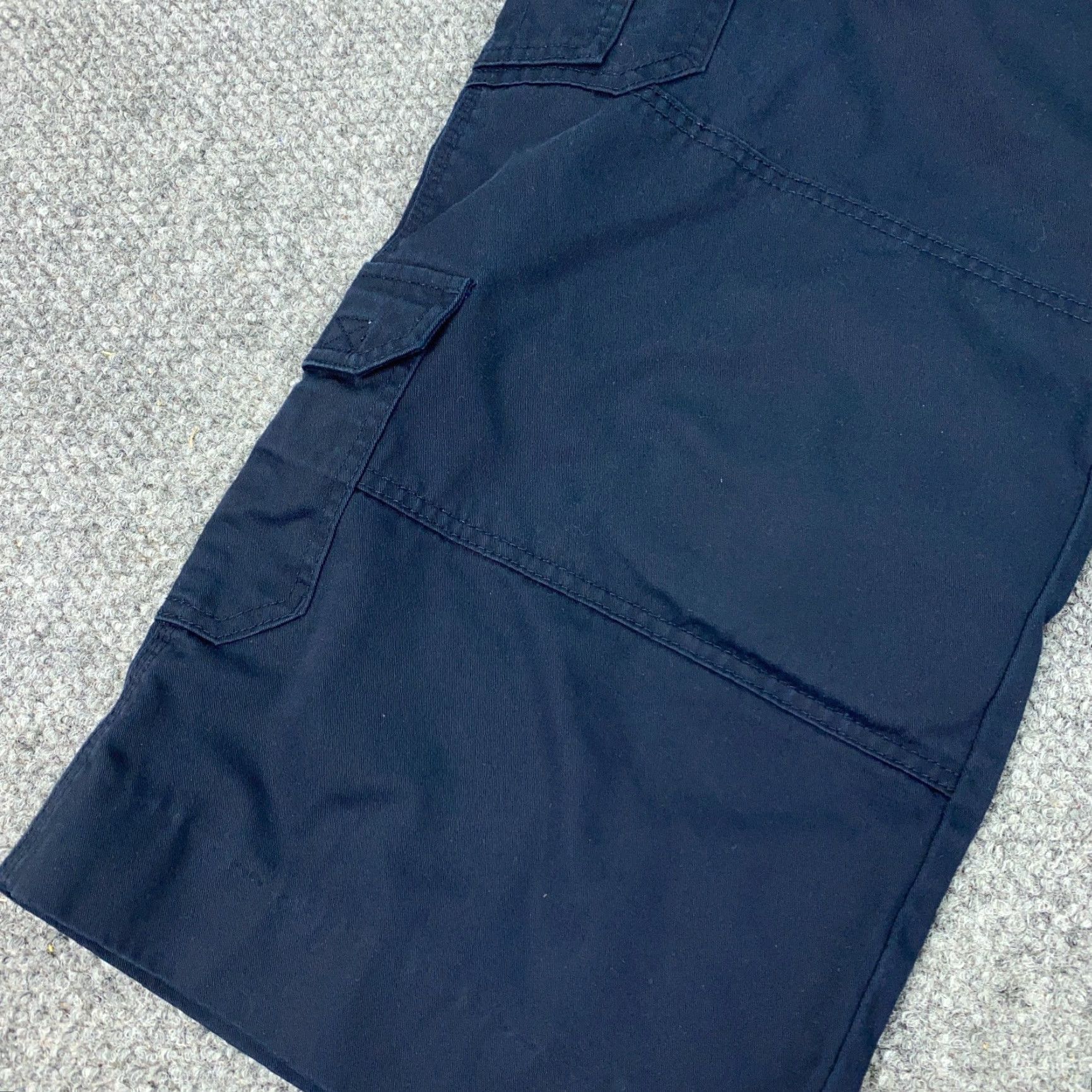 Vintage 5.11 Tactical Pants Mens Cargo Casual Workwear Canvas Blue 32x28 Inseam 28 Zip Front Flat Front Relaxed Regular Style 74310 Size US 32 / EU 48 - 6 Thumbnail