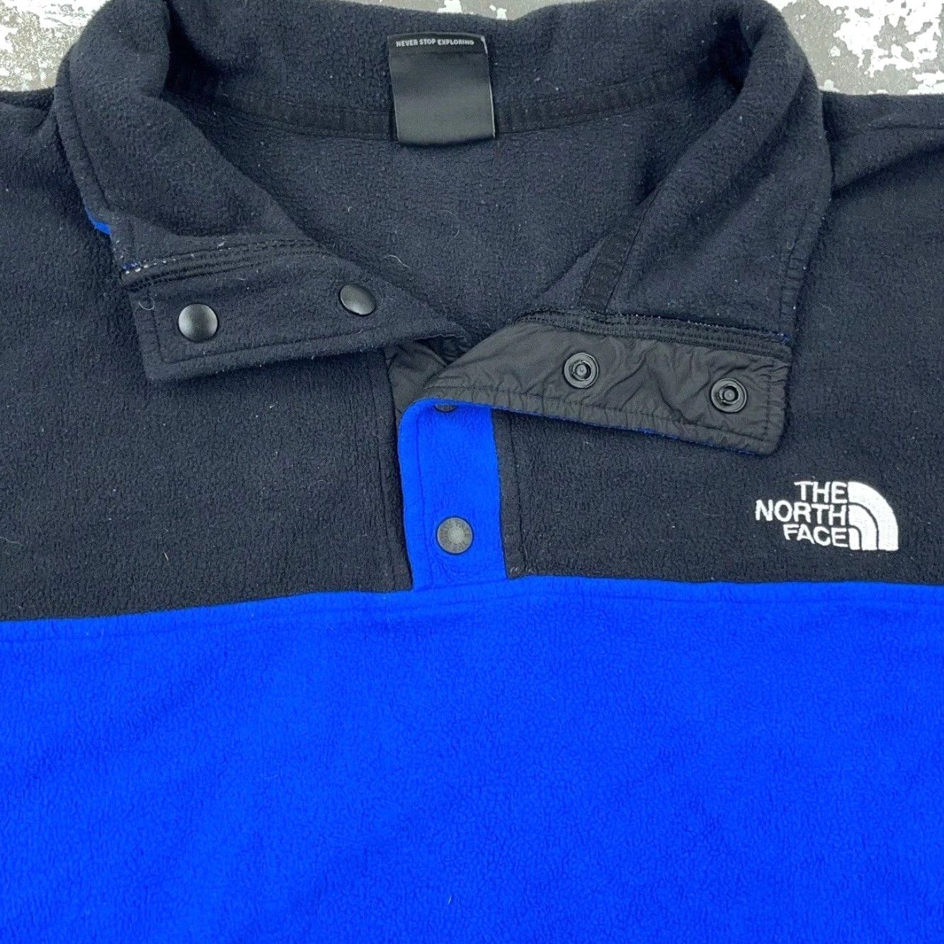 The North Face North Face Sweater Men XL Blue Black Fleece Pullover Lightweight Thin Snap T Mens Size US XL / EU 56 / 4 - 2 Thumbnail