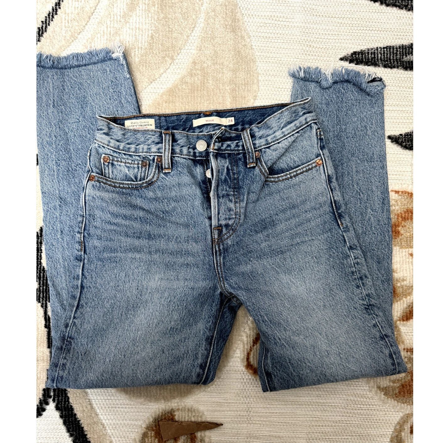Levi's LEVIS Premium High Rise Denim Wedgie Jeans Raw Hem Women 24 Size 42" / US 20 - 1 Thumbnail