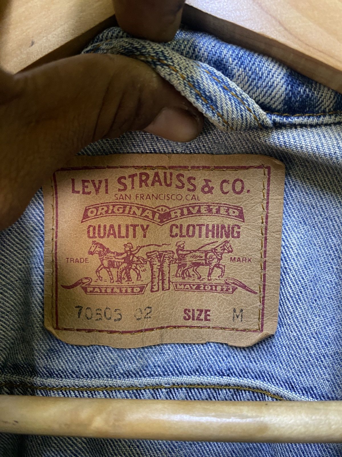 Levi's Vintage Clothing Vintage levis 90’s LOT 7050302 Size US M / EU 48-50 / 2 - 6 Thumbnail