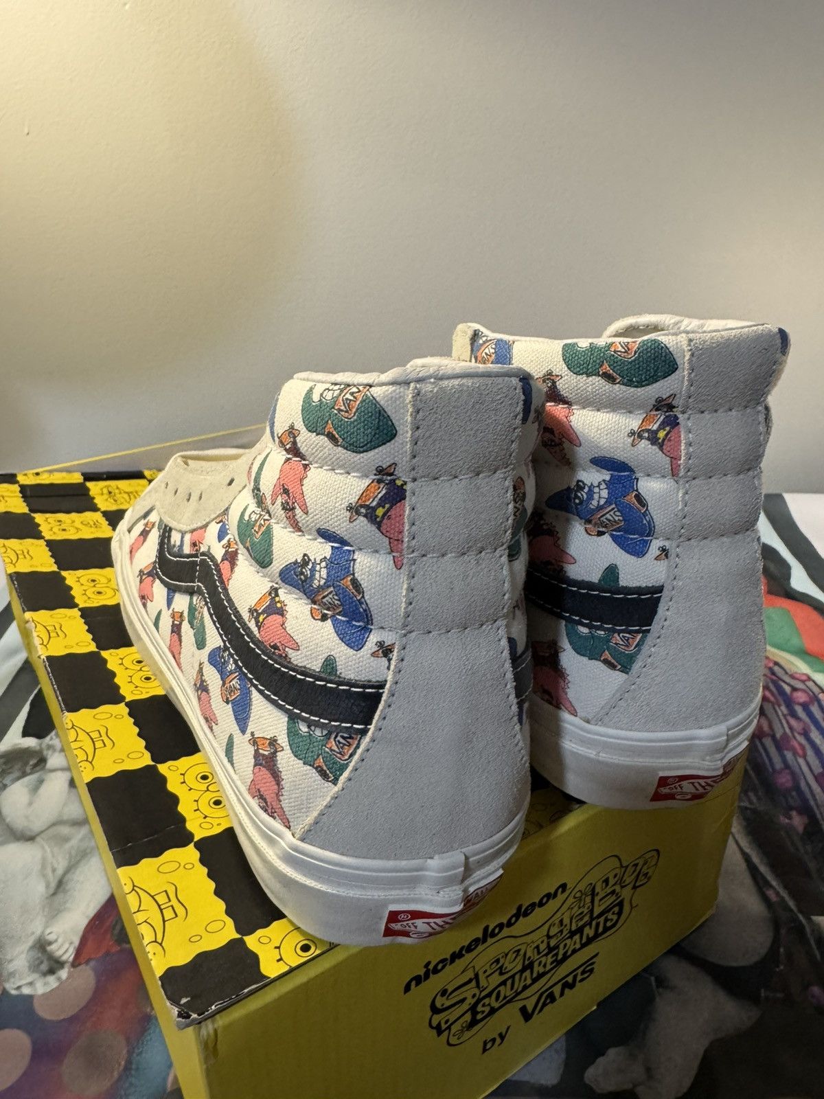 Vans Spongebob OG SK8-Hi LX Size US 10.5 / EU 43-44 - 5 Thumbnail