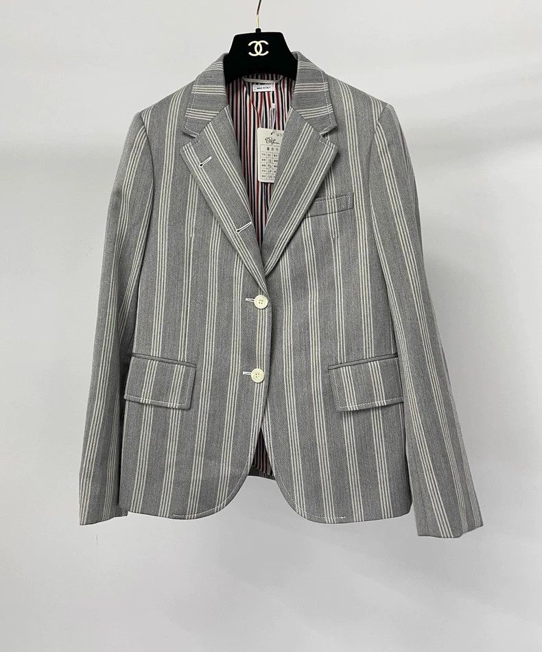 Thom Browne Grey Striped Wool Blazer by Thom Browne-dmc Size US M / EU 48-50 / 2 - 1 Thumbnail