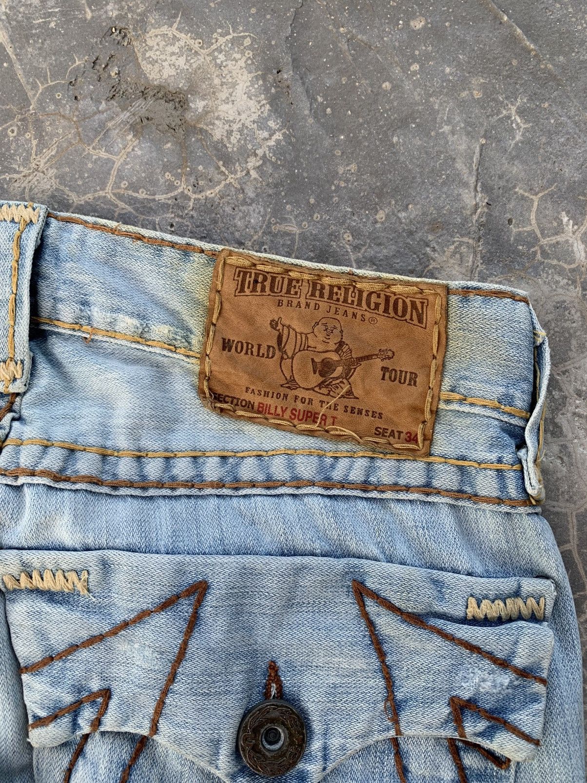True Religion Rare Distressed True Religion Jeans size 31 Size US 31 - 11 Thumbnail