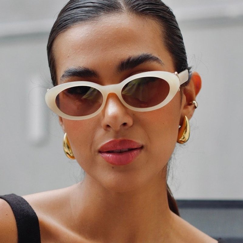 Fendi New, FENDI Sunglasses FE40140U 57E Authentic Size ONE SIZE - 4 Thumbnail